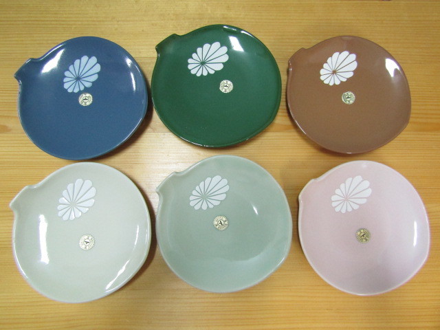 ★tm0136　マルト水野　神威鶴　高級美術陶器　陶磁器　中皿1枚　小皿6枚　合計7枚セット★_画像8