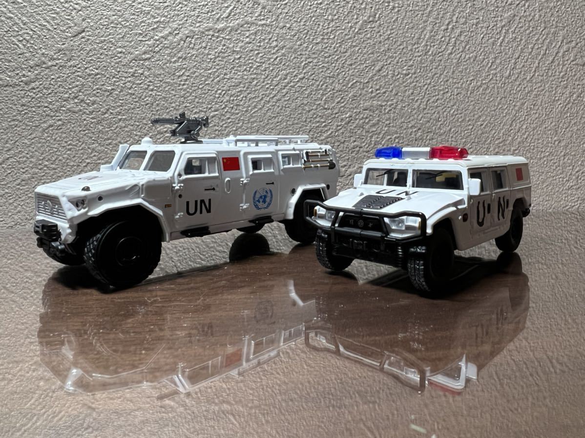 XCARTOYS 拓意 1/64 中国UN 猛士一代&三代 ミニカー 展会限定 2 XCARTOYS 拓意 1/64 中国UN 猛士一代&三代 ミニカー 展会限定 2