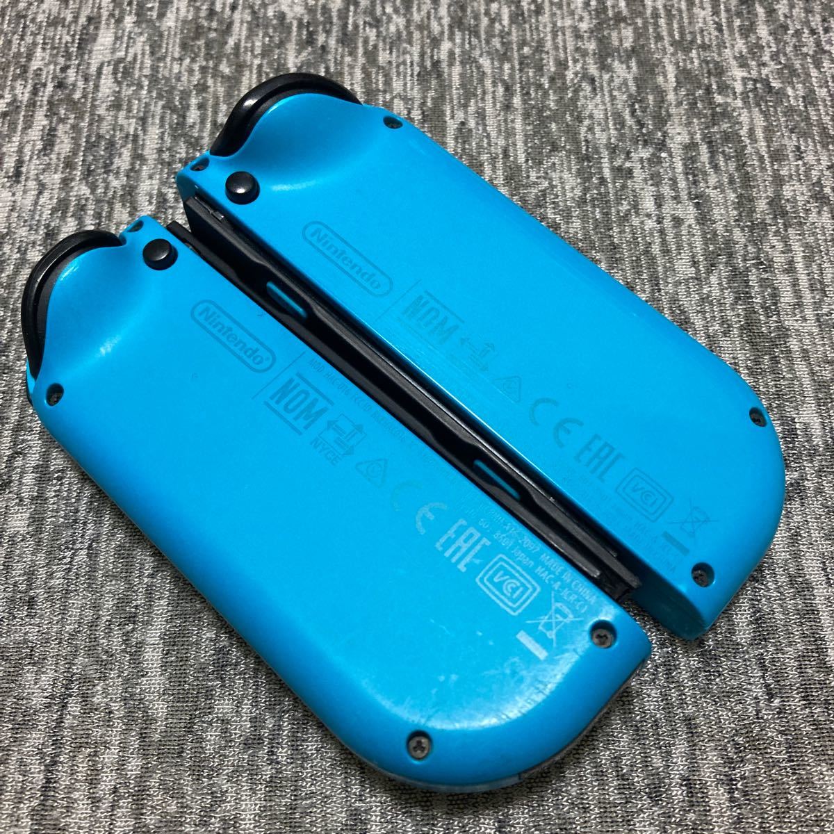 Nintendo Switch Joy-Con ネオンブルー