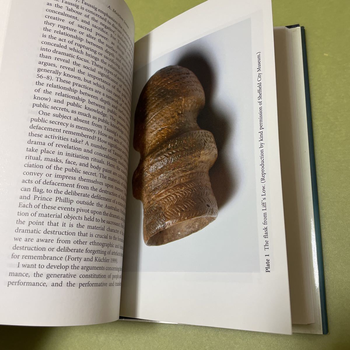 ◎古代イギリスアイルランドの英語本 Prehistoric Materialities: Becoming Material in Prehistoric Britain and Ireland 世界史歴史 - 世界史 ◎古代イギリスアイルランドの英語本 Prehistoric Materialities: Becoming Material in Prehistoric Britain and Ireland 世界史歴史 - 世界史