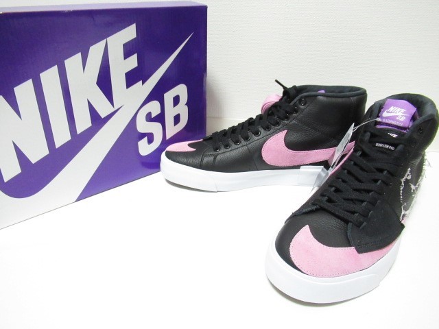 人気カラーの SB ズーム ブレーザー MID ピンク ブラウン ホワイト