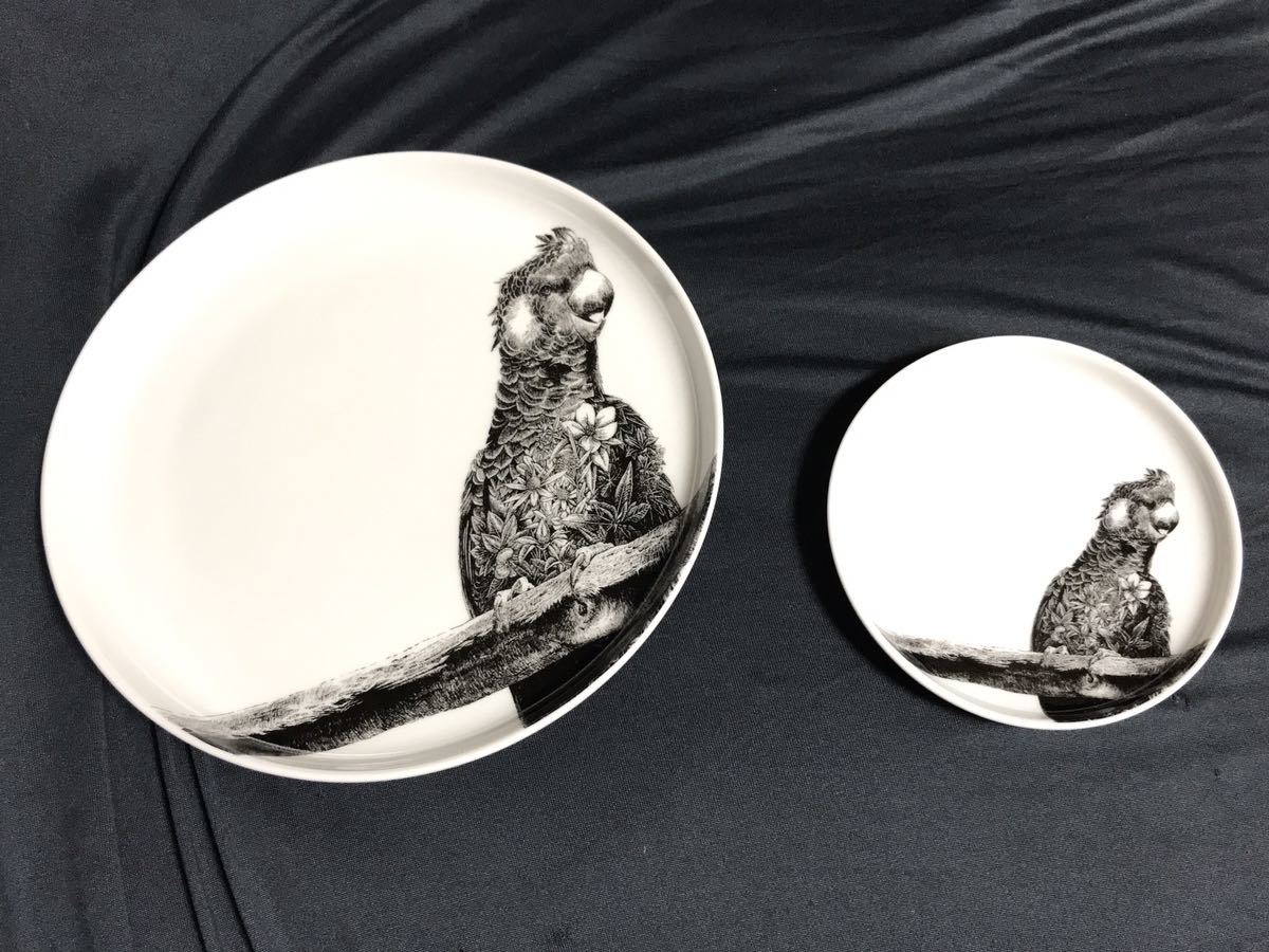クロオウムのプレート　お皿　鳥　オウム　インコ_画像1