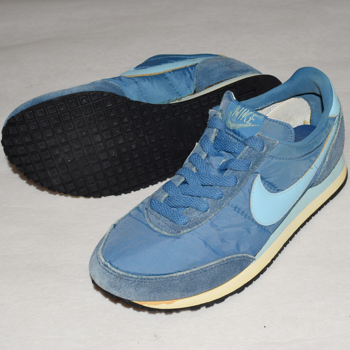 ビンテージ NIKE LADY YANKEE 82年製 縦NIKE us7.5 ナイキ_画像1