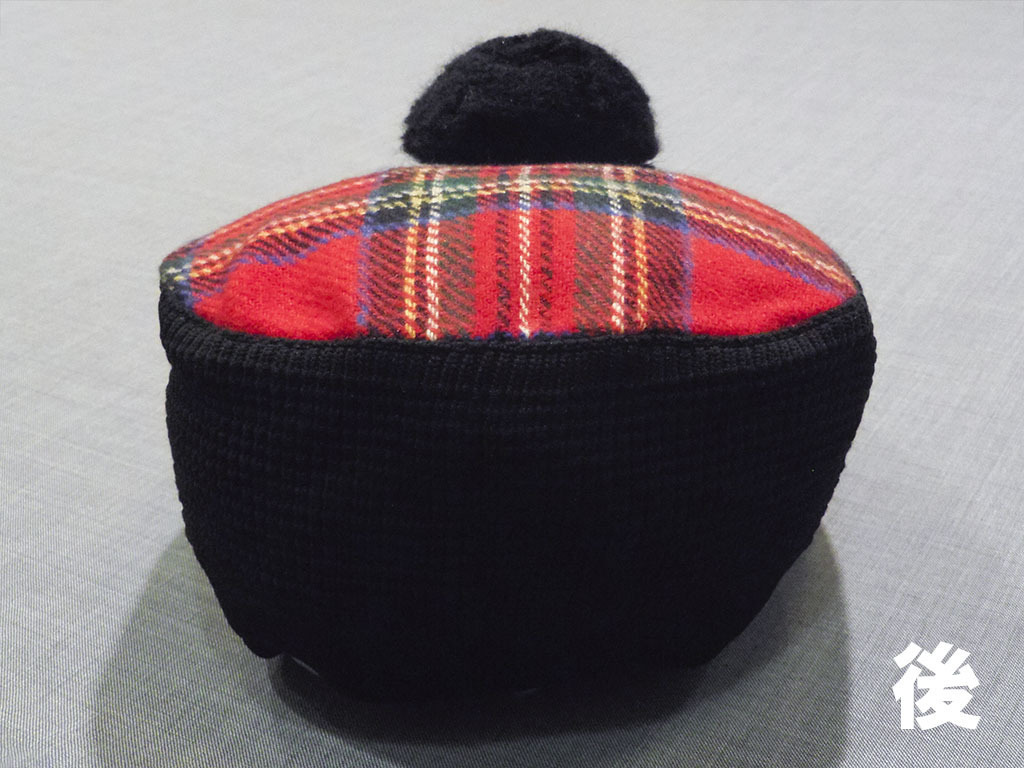 80 period. Vintage hunting cap ATTABOY Britain made red / green / yellow tartan check pattern elasticity material [No.2011]