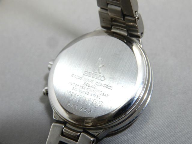 SEIKO/セイコー ルキア 電波ソーラー レディース腕時計 1B25-0AL0 ジャンク 【W4838ko】_画像5