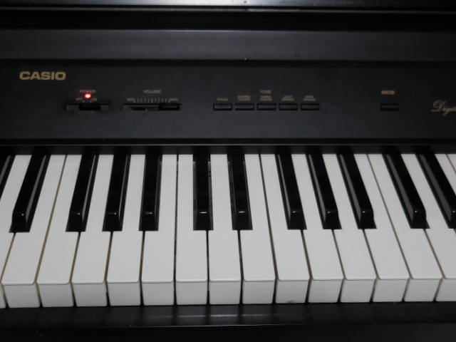 ジャンク 通電可 CASIO カシオ 電子ピアノ CPS -120 61標準鍵盤 5音色 デモ演奏付き 本体のみ 鍵盤楽器_画像4