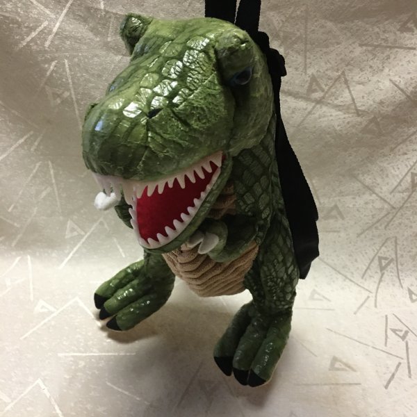 ぬいぐるみリュック 恐竜リュック ダイナソー ティラノサウルス T Rex かっこいい 可愛い 男女兼用 売買されたオークション情報 Yahooの商品情報をアーカイブ公開 オークファン Aucfan Com