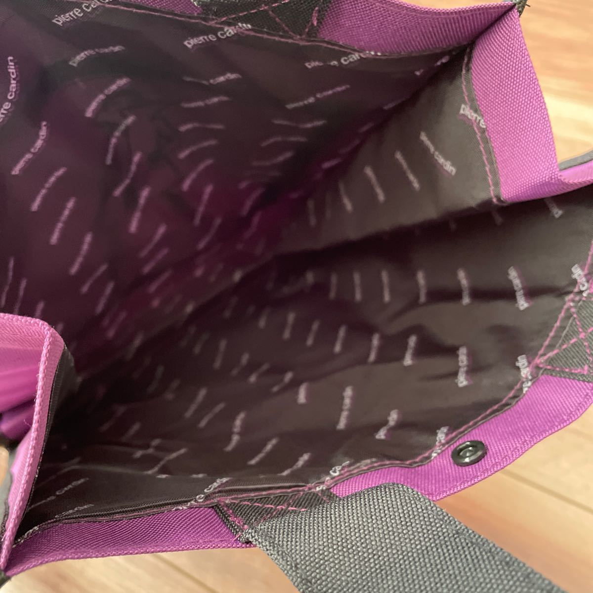 新品　未使用　ピエールカルダン　エコバッグ トートバッグ　非売品　マチ付きトートバッグ　折りたたみ　買い物袋　パープル　紫