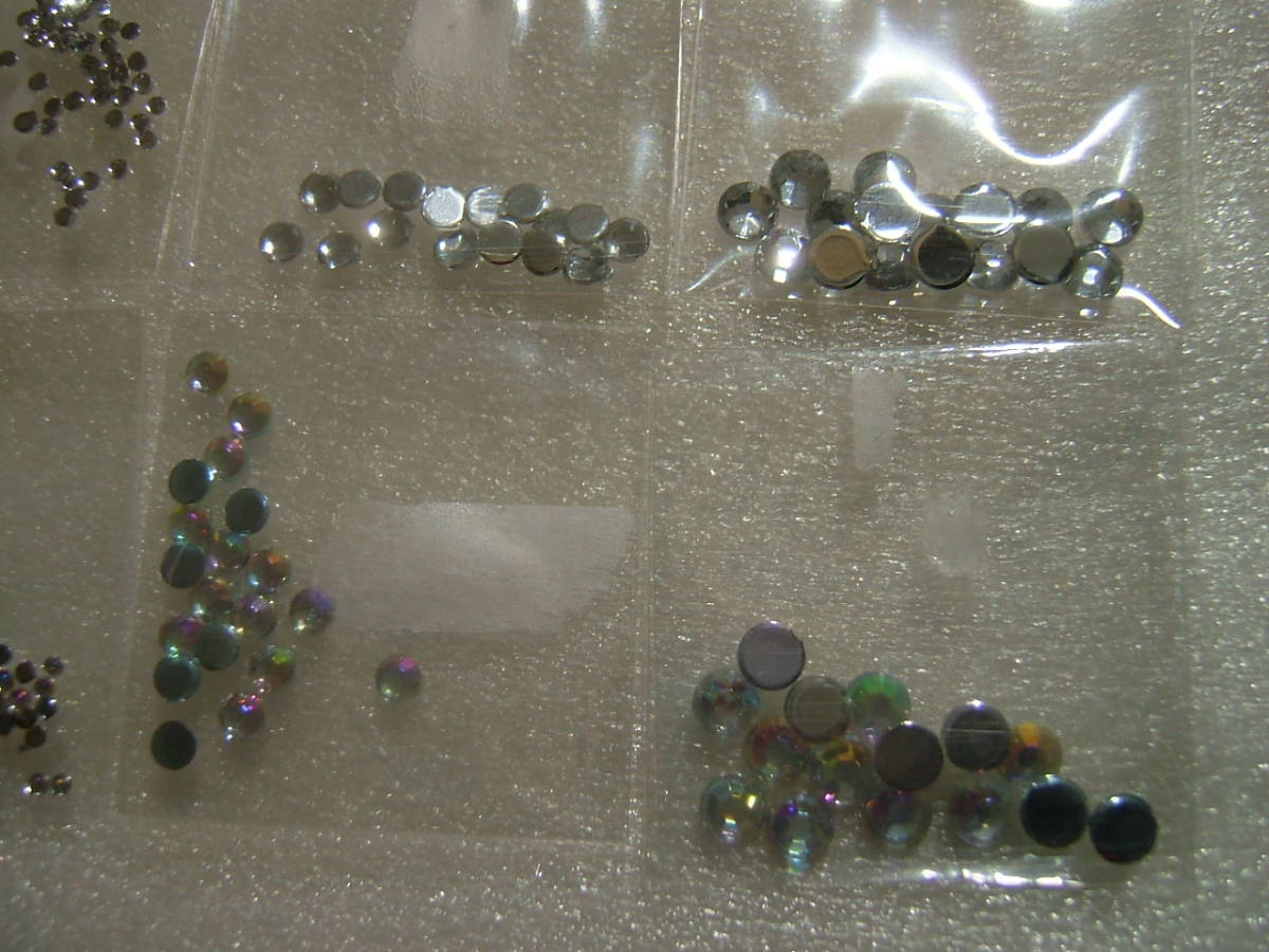  nails for rhinestone 2 color large middle small 1.5~4mm clear, clear Aurora resin also use possibility craft parts 