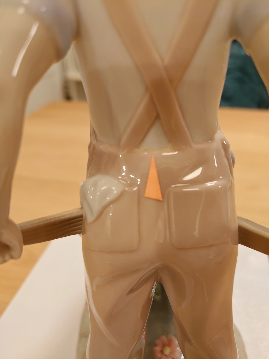 期間限定大幅お値下げ 【極美品 絶版】LLADRO リヤドロ No 1283 期間限定大幅お値下げ 【極美品 絶版】LLADRO リヤドロ No 1283