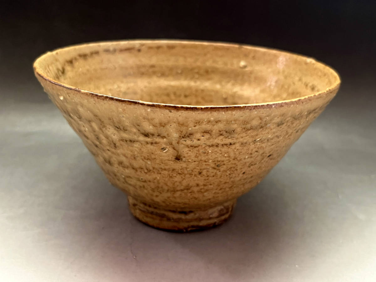 茶碗□コレクター所蔵品!古い伊羅保茶碗 時代物【江戸期】箱無地 仕覆