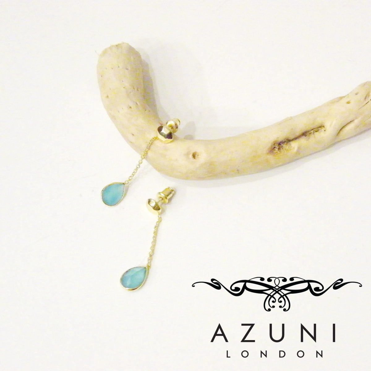 AZUNI アズニ アクアカルセドニー付きロングピアス レディース ゴールド チェーン 新品 未使用 通販 キャサリン妃 天然石 正規品