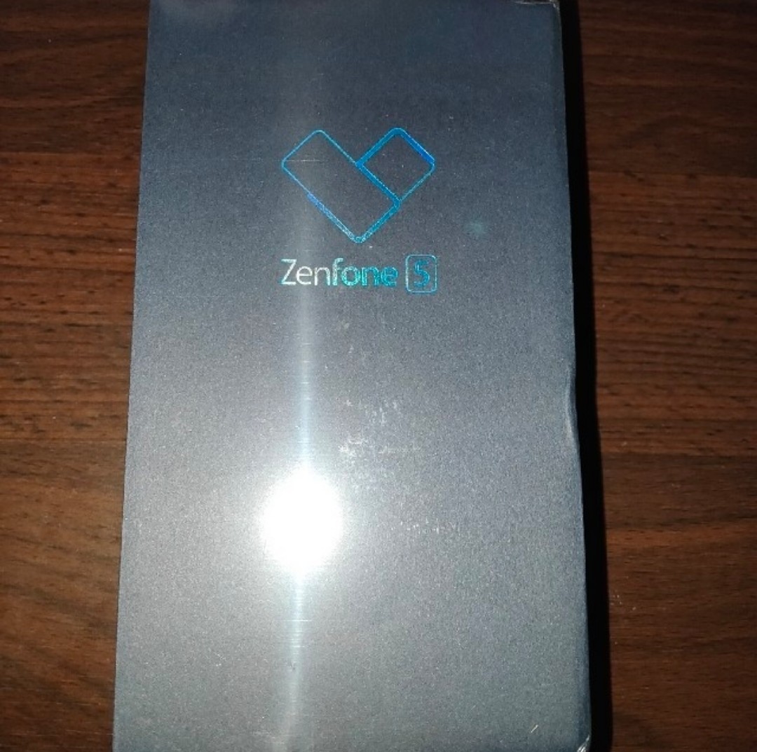 ☆新品☆ASUS ZenFone 5 ZE620KL  4GB 64GB グローバル版 ミッドナイトブルー ZenFone5