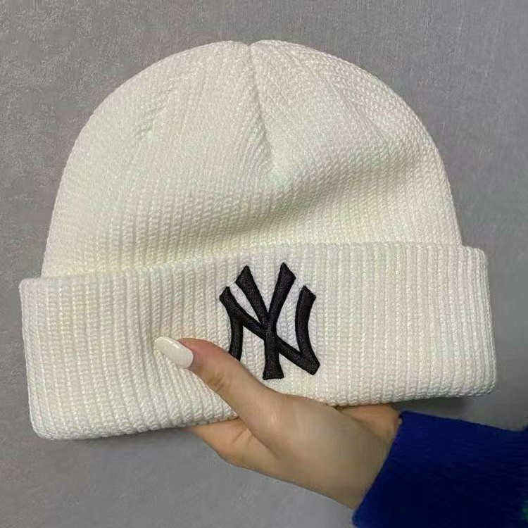 ニューヨークヤンキース NY ニット帽 ビーニー - ニットキャップ