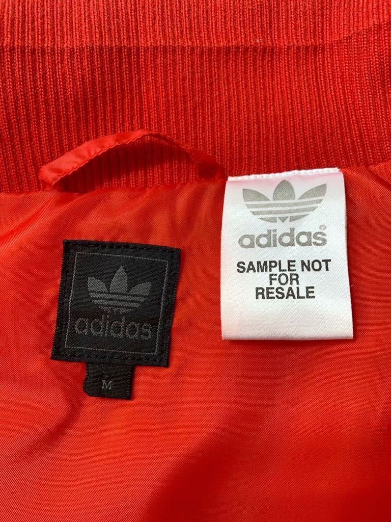  beautiful goods adidas cotton inside down vest SAMPLE goods lady's M size Adidas ski the best polyester made light weight laundry possibility smaller size 