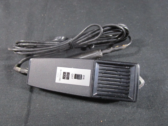 [ anonymity delivery ] Showa Retro Uni peks car cassette P.A. amplifier CAT-212A wonderful unused goods 
