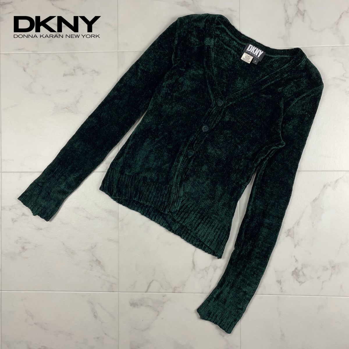 DKNY ダナキャランニューヨーク 激安の カーディガン ベロア生地 緑 HA1405 サイズP 高級感 グリーン