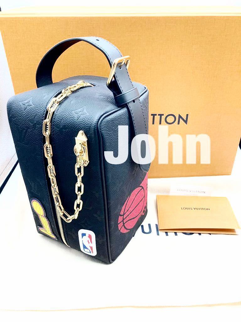 【新品激レア！】ルイヴィトン クローク ドップキット M58515 NBAコラボ LOUIS VUITTON モノグラム エクリプス バッグ_画像1