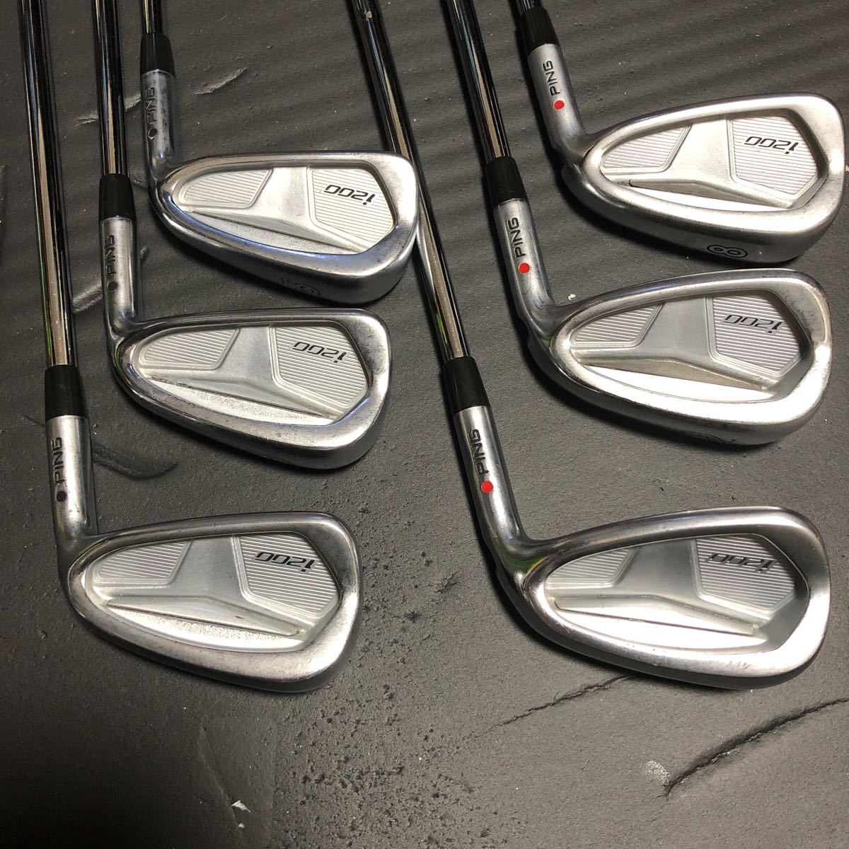 名器 PING ピン I200 アイアン 6本組 5i～9i W N.S.PRO MODUS3 モーダス TOUR 105 S 黒・赤ドット カスタム品 i210 前モデル_画像1