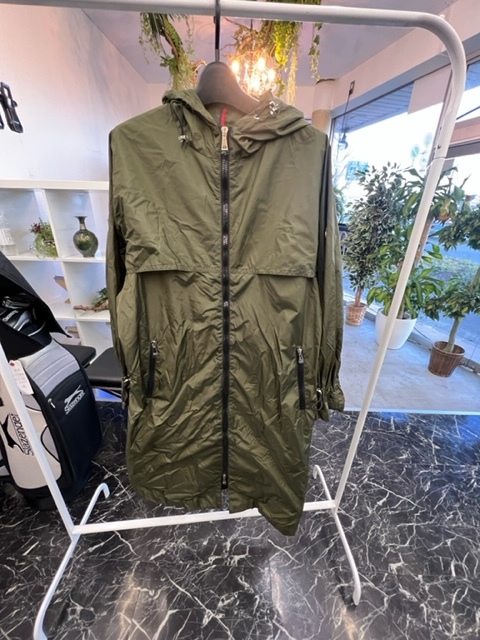 Yahoo!オークション - 【1円スタート】MONCLER モンクレール 1 Yahoo!オークション - 【1円スタート】MONCLER モンクレール 1