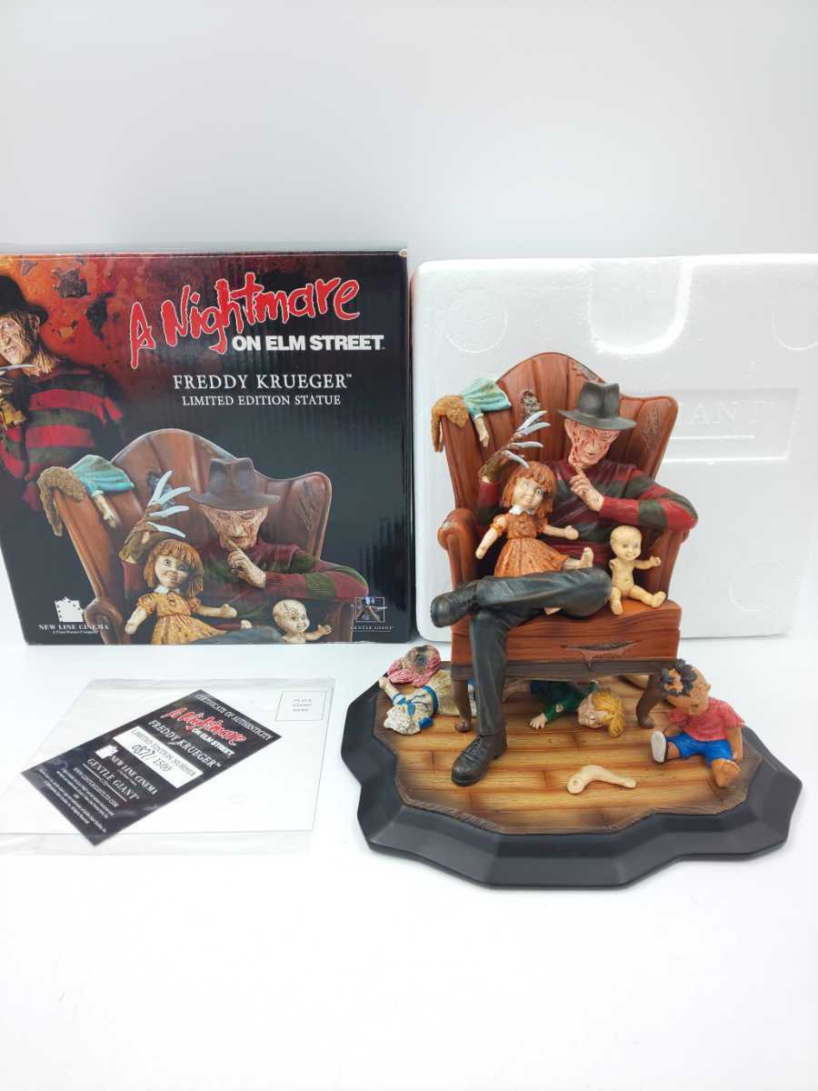 * rare A Nightmare on Elm Street freti* Kluger start chu-jentoruja Ian to* GENTLEGIANT LIMITED EDITION STATUE FREDDY KRUEGER