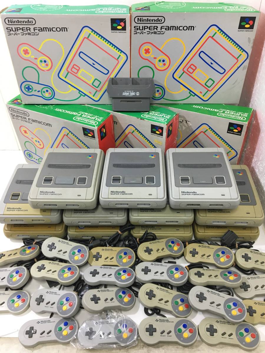 ニンテンドー スーパーファミコン
(箱付き)