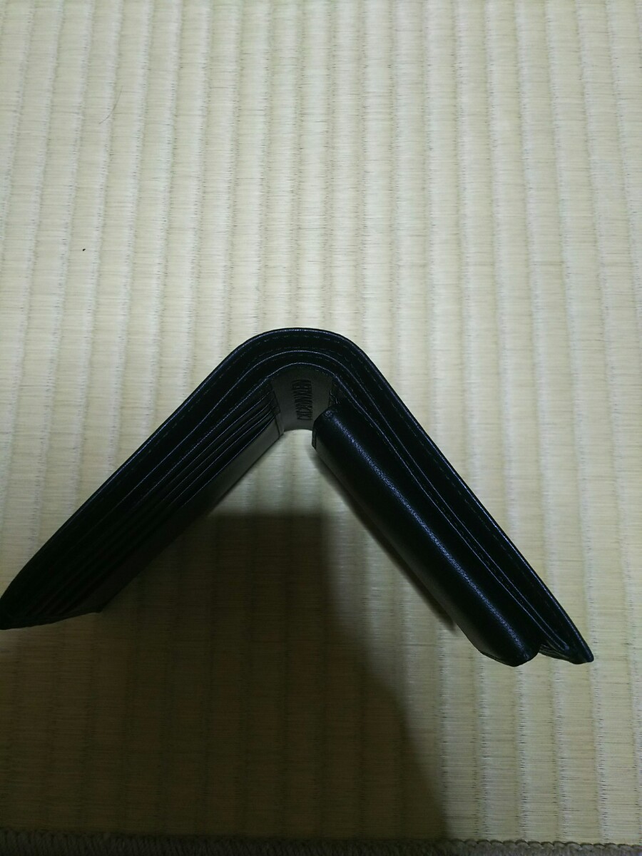箱汚れ有り 新品 メンズ CKカルバンクライン 二つ折り財布 羊革 黒