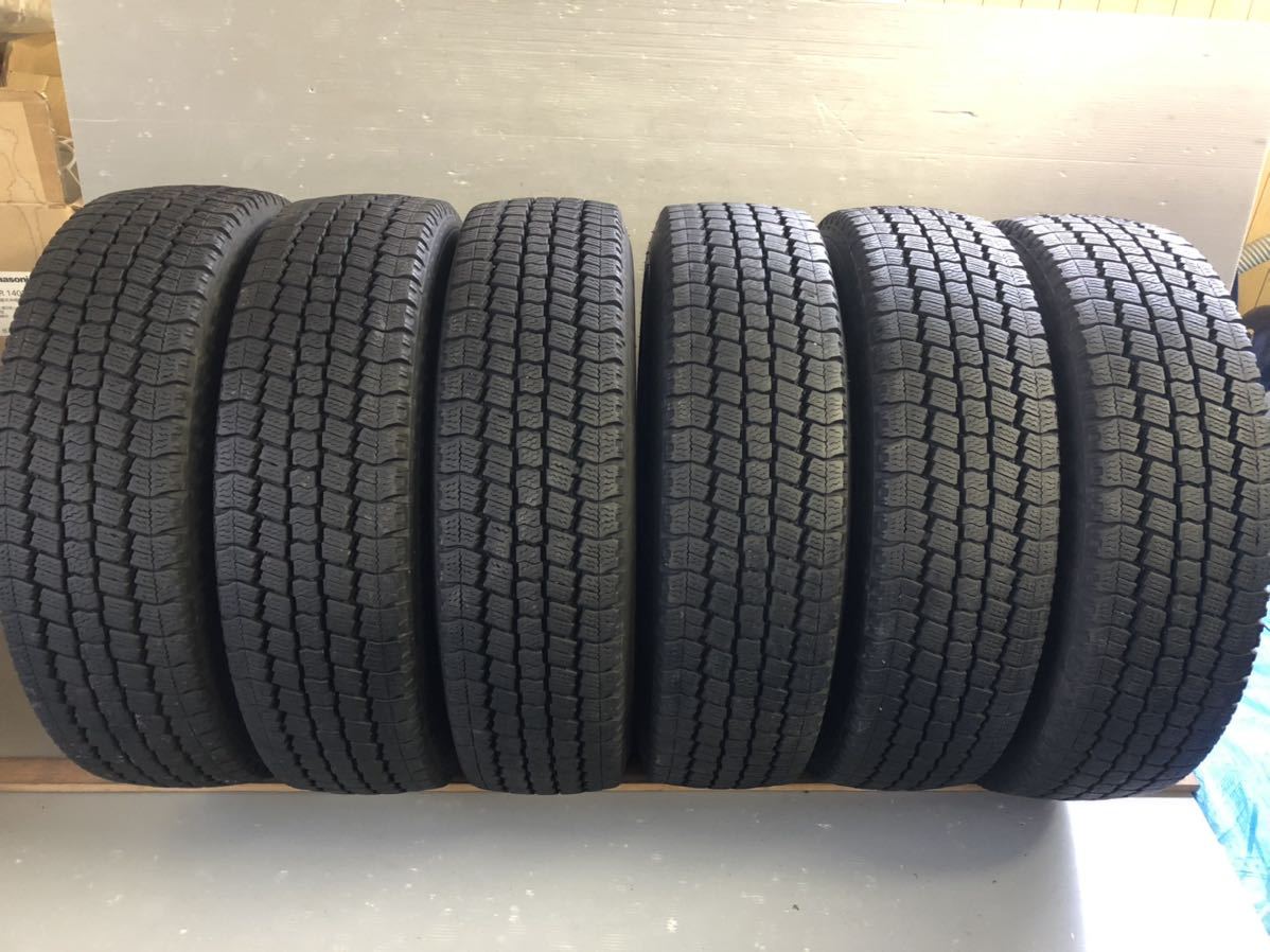 A673 送料無料 タイヤ 215/70R17.5 118/116N LT☆冬タイヤ6本☆ www