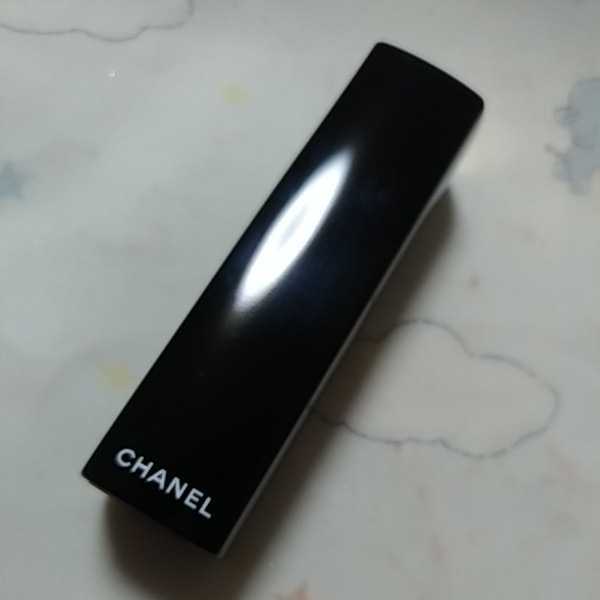 ★人気色★CHANEL　シャネル　ルージュ　アリュール　ヴェルヴェット　55　ラデリキャット口紅　ルージュアリュール　リップスティック_画像3