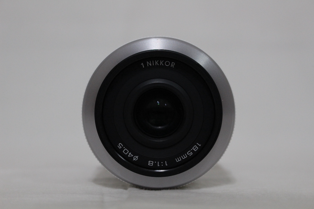 ☆ほぼ新品☆ Nikon 単焦点レンズ 1 NIKKOR 18.5mm f/1.8 ホワイト