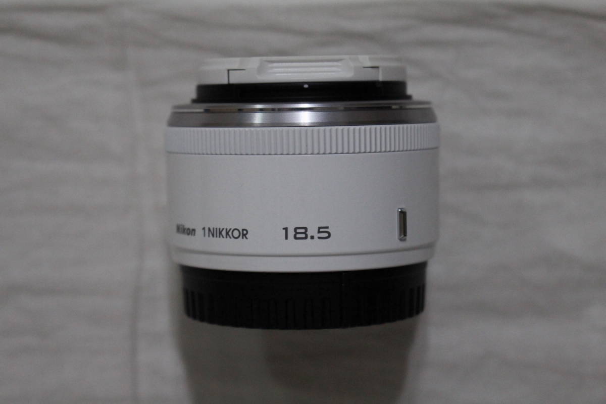 ☆ほぼ新品☆ Nikon 単焦点レンズ 1 NIKKOR 18.5mm f/1.8 ホワイト