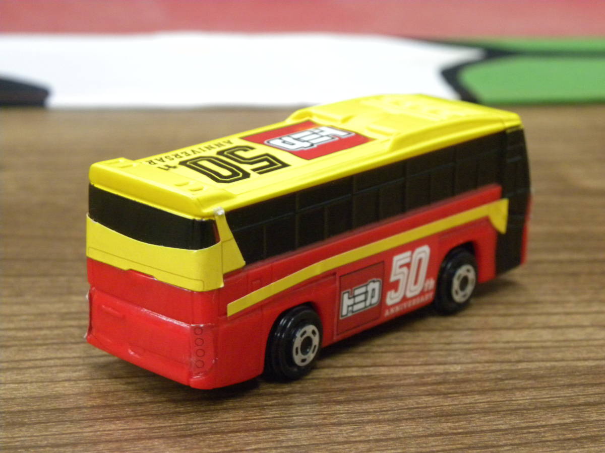 ★TOMICA トミカ ISUZU GALA 50th ANNIVERSARY BUS ★_画像5