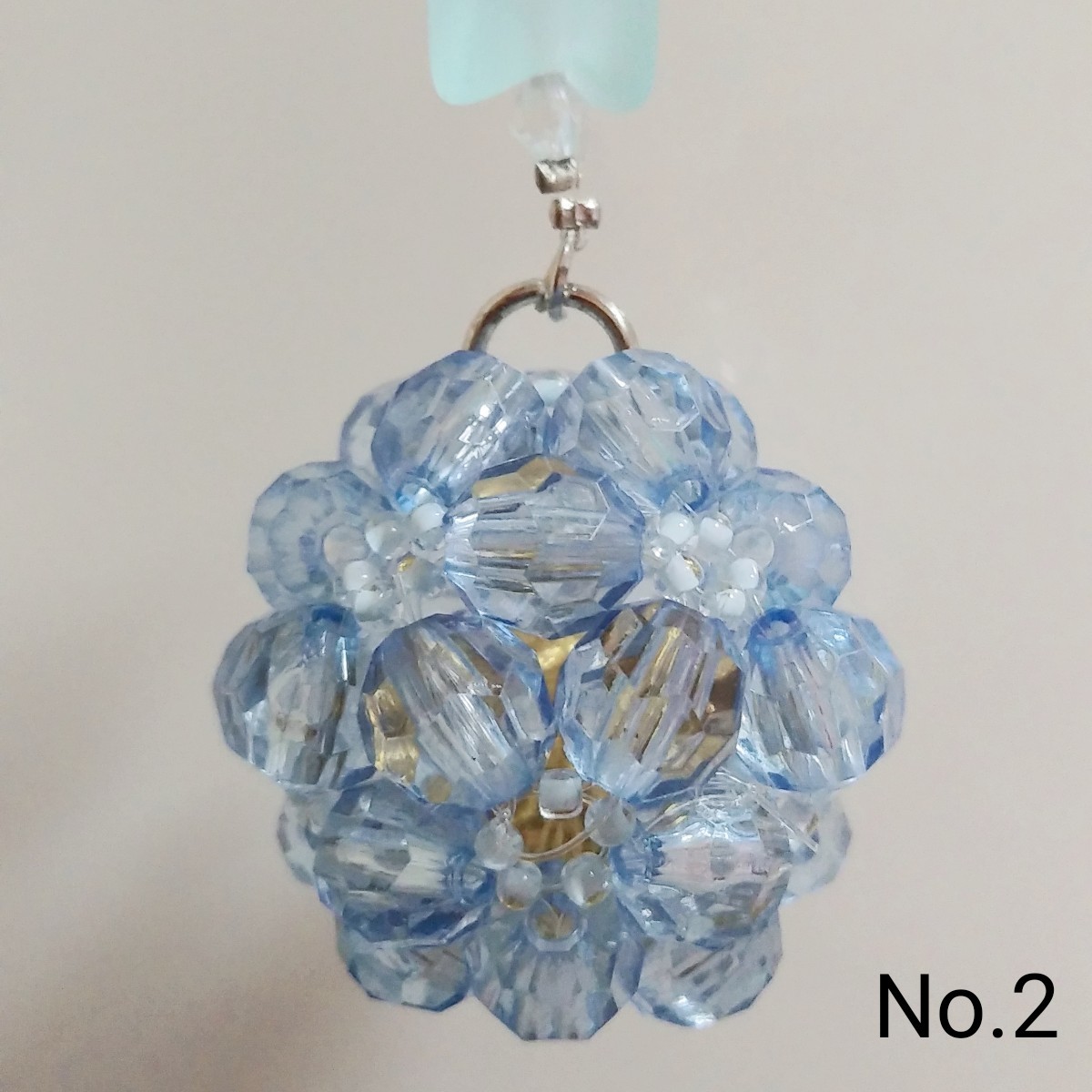 【現品１点限り】No.1～No.2　サンキャッチャー　ビーズボール　ハンドメイド　おしゃれ　花柄　鈴入り