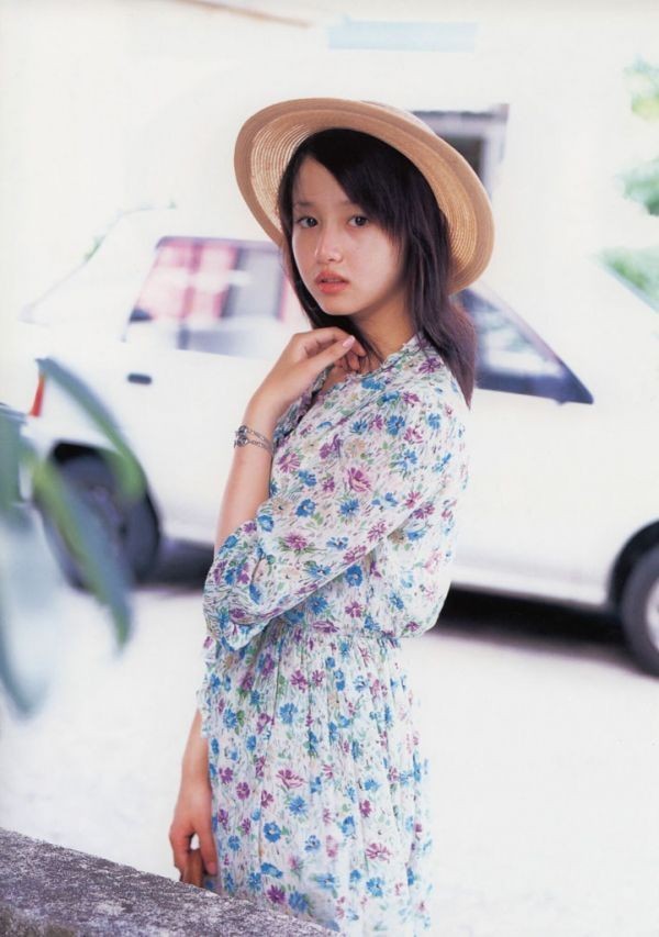 沢尻エリカ 女優 Lサイズ写真10枚 の商品詳細 | JDirectItems 沢尻エリカ 女優 Lサイズ写真10枚 の商品詳細 | JDirectItems