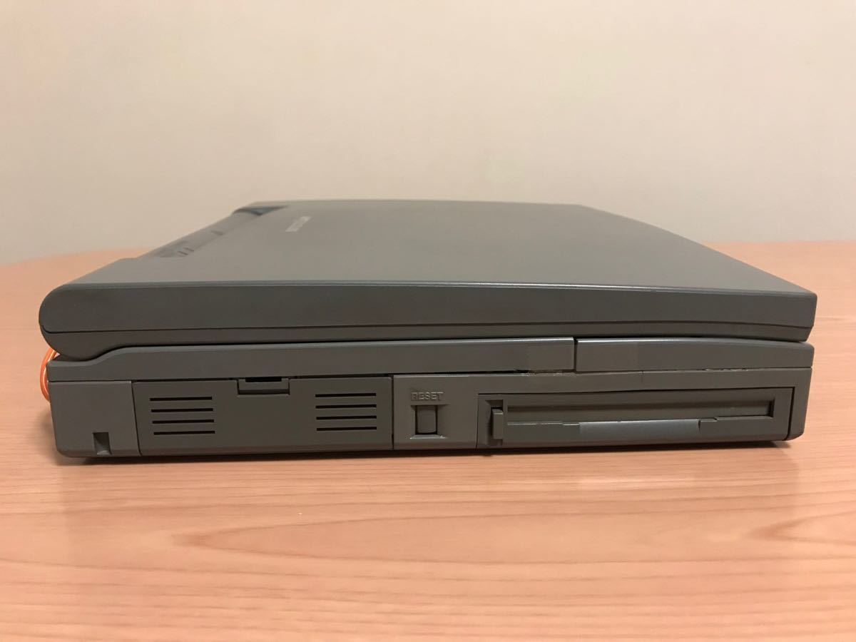NEC PC-9821 Na15/x15 起動可能ですがジャンク扱い pc9801 NEC PC-9821 Na15/x15 起動可能ですがジャンク扱い pc9801