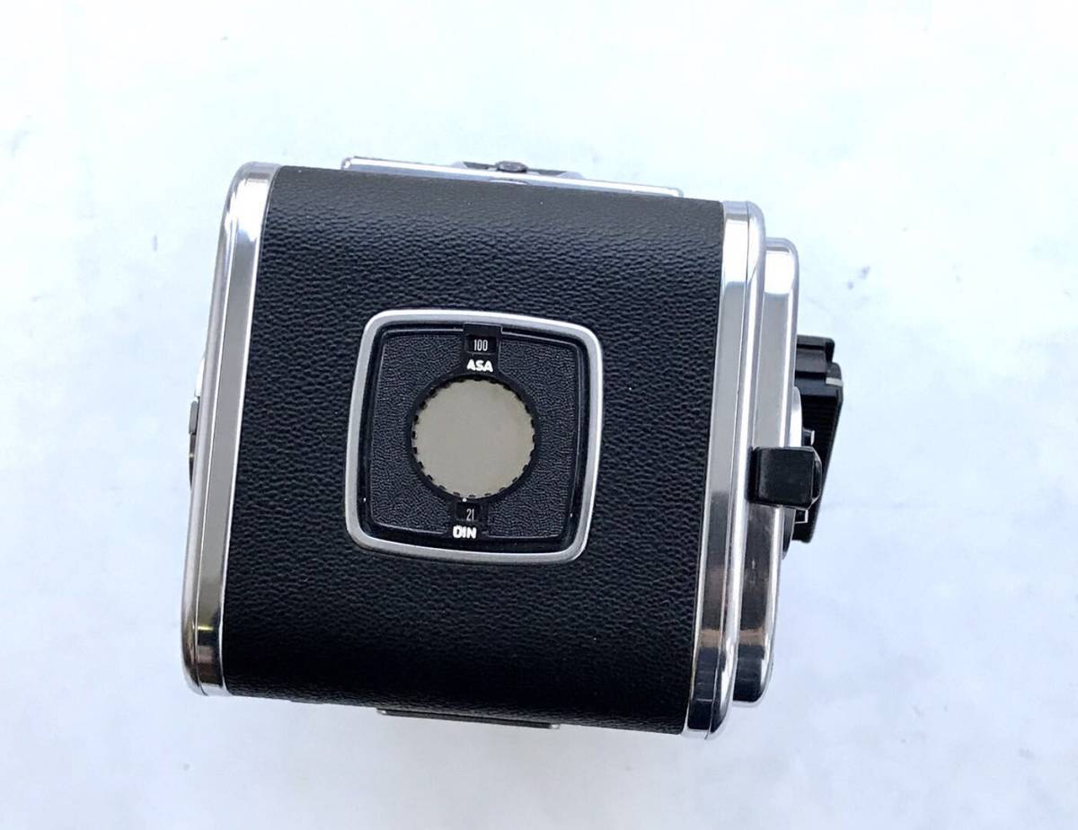 HASSELBLAD (ハッセルブラッド) 500CMBodyとA12/A16フィルムマガジン