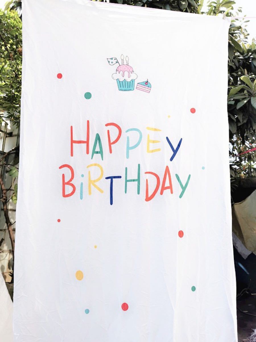 タペストリー ハッピーバースディ Happy Birthday 誕生日 ハッピーバースデイカフェ 飾り用 インテリア 壁飾り　壁画