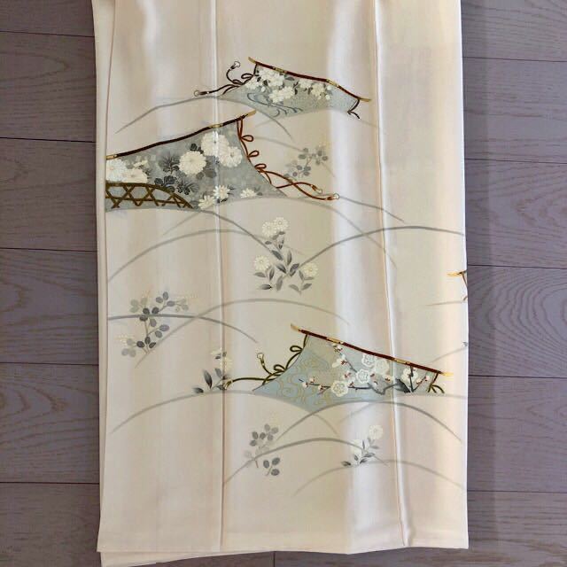 購入価格40万円】京都ゑり善で購入☆ 和装 着物 ベージュカラー 刺繍 