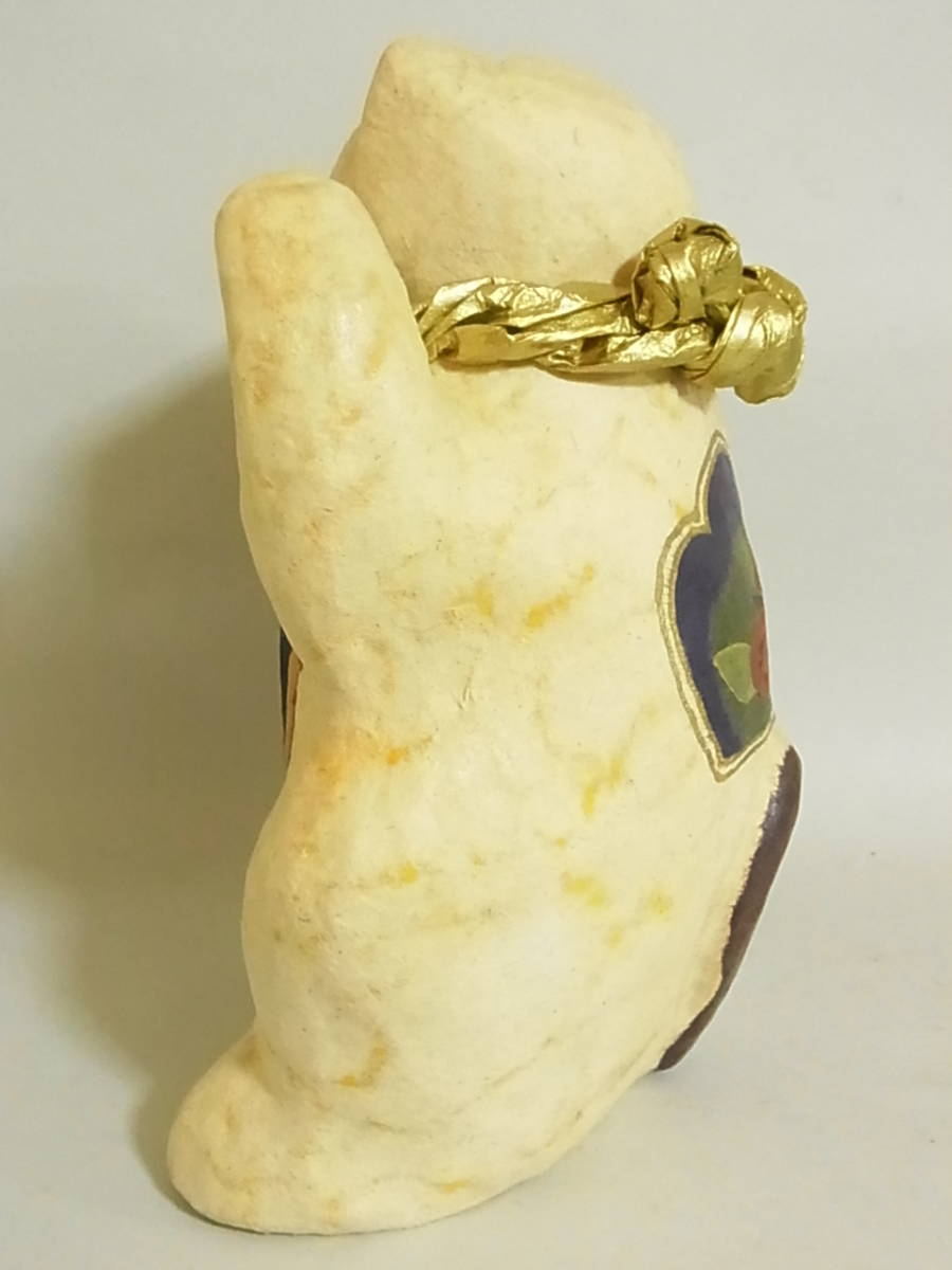 〇754B 岩井小夜子 張り子 招き猫 福 椿 高さ29.5cm 縁起物 招福 〇754B 岩井小夜子 張り子 招き猫 福 椿 高さ29.5cm 縁起物 招福