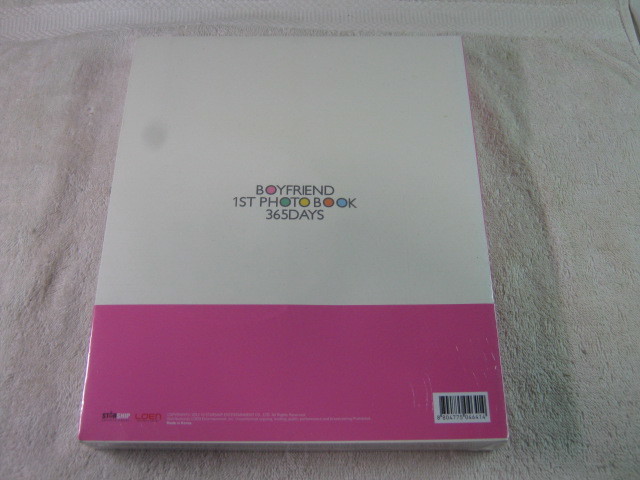 Boyfriend 1st Photobook - 365 Days (写真集 + DVD) [リージョン3](韓国版)_画像2