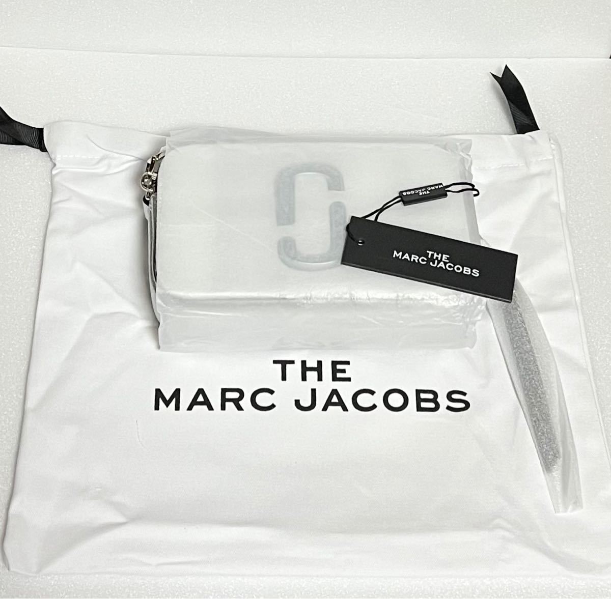 新品 マークジェイコブス スナップショット メタリック ストライプ
