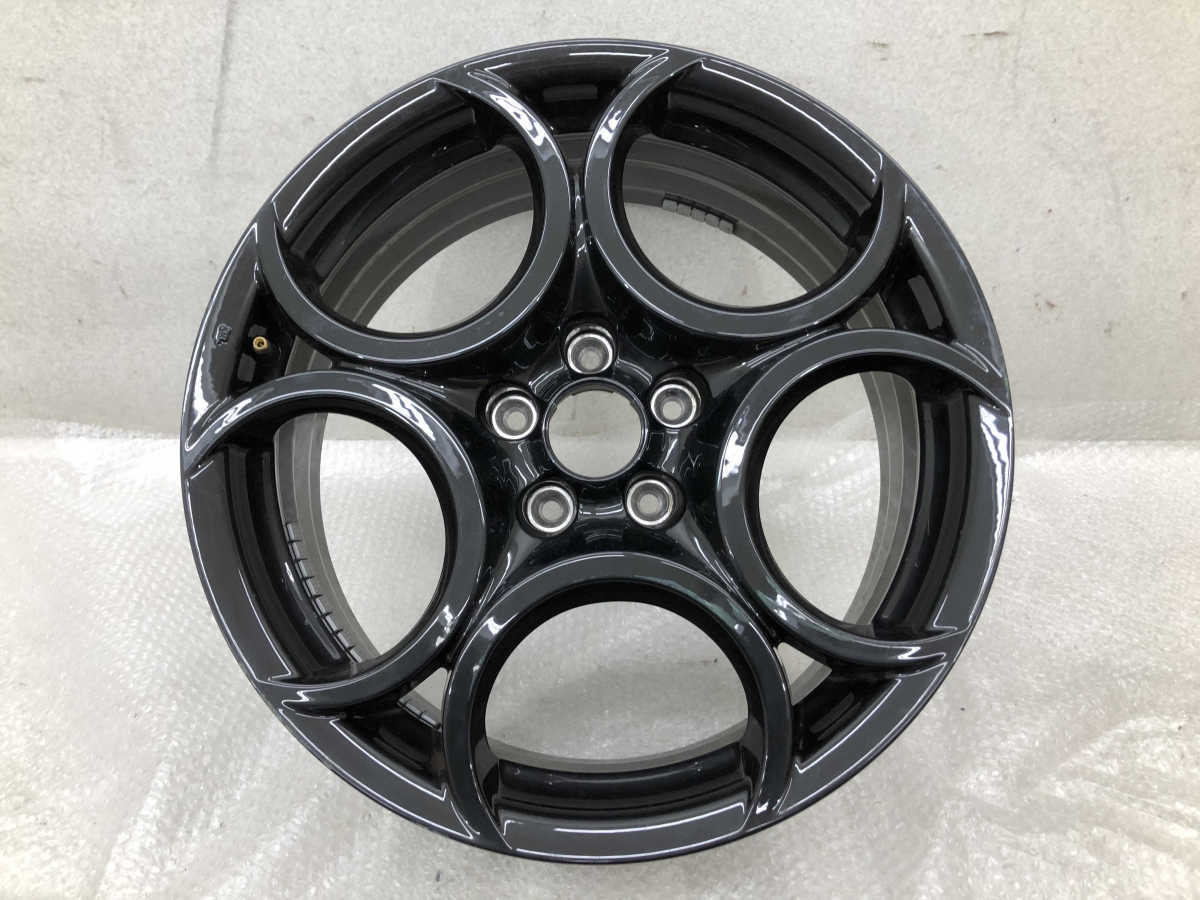 ALFAROMEO アルファロメオ Giulietta ジュリエッタ 純正 18 ALFAROMEO アルファロメオ Giulietta ジュリエッタ 純正 18