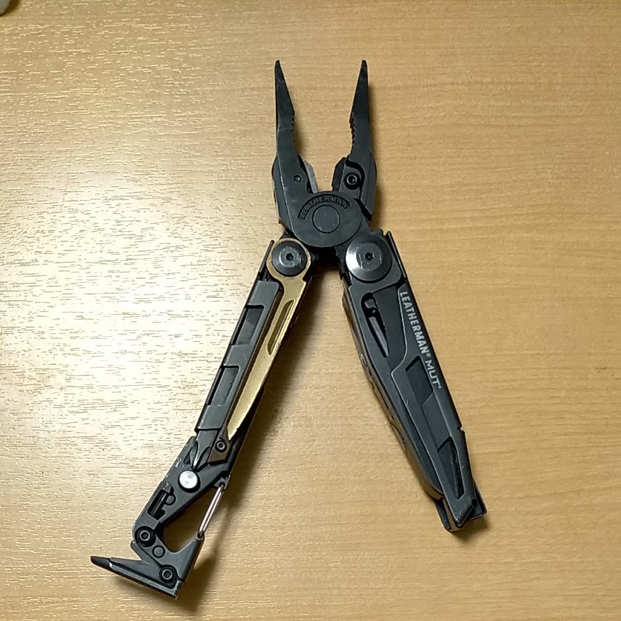 値下げ。レザーマン LEATHERMAN MUT