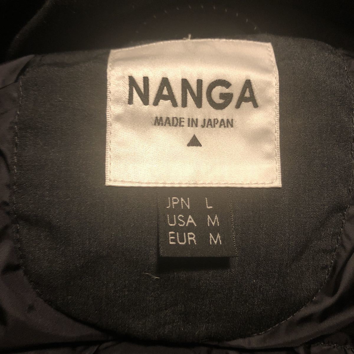未使用 NANGA ナンガ 焚き火ダウンジャケット 日本製 チャコール Lサイズ キャンプ アウトドア TAKIBI DOWN ホワイトダック 河田フェザー_画像7