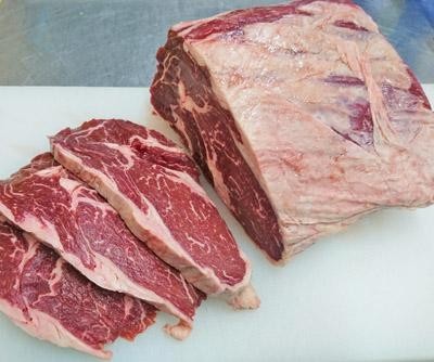 柔らかな 牛リブロース芯キューブロール穀物肥育　3kgブロック 豪州産・ニュージー産 ステーキやローストビーフにも最適！_3kgの柔らかな肉のかたまり！