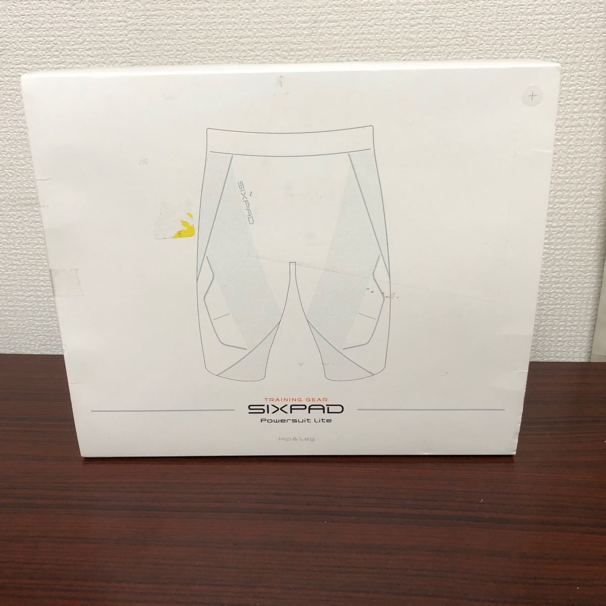 日本限定 シックスパッド SIXPAD MTG パワースーツライト SE-AW00C-L L 週末セール 【新品】シックスパッド パワースーツ ライト ヒップアンドレッグ メンズ S トレーニング用品