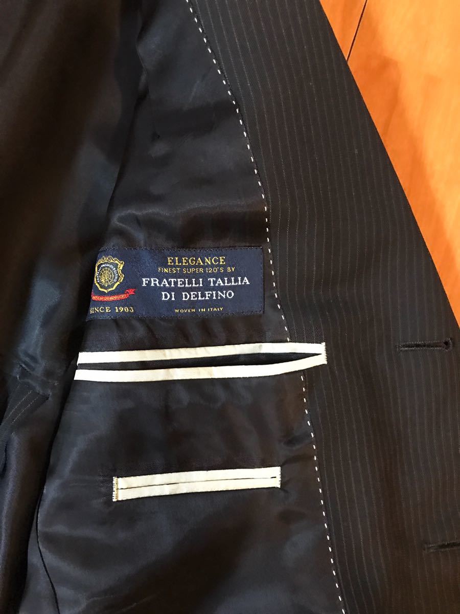 安心の定価販売】 未使用❣️FRATELLI TALLIA DI DELFINOカシミヤ