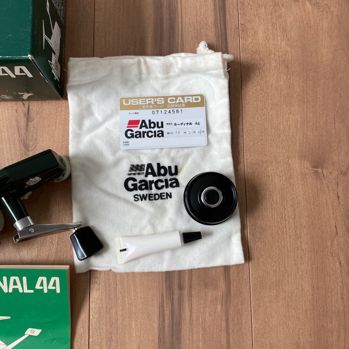 ABU Cardinal 44 アブ カーディナル 44 未使用品|Yahoo!フリマ ABU Cardinal 44 アブ カーディナル 44 未使用品|Yahoo!フリマ
