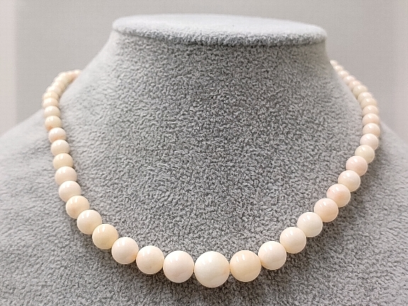 DN0309*SILVER natural white coral 9.0mm~13.6mm gradation necklace 2 point set earrings one-side *43cm 104.9g* washing ending 