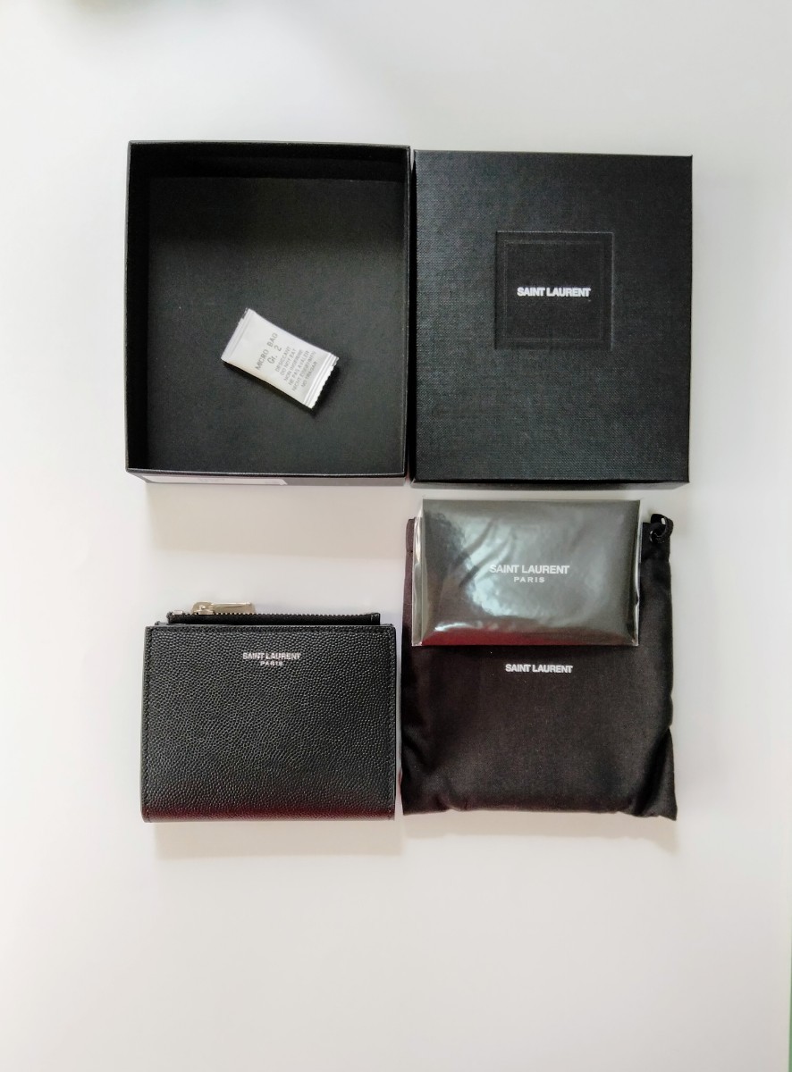 [新品未使用品・正規品]SAINT LAURENT  サンローラン　コンパクトウォレット　二つ折り財布